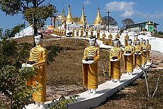 Buddhas on their way to Kalaw
