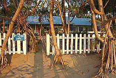 Bungalows on the beach of Nge Saung