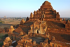 Dhammayangyi Pagoda in Bagan