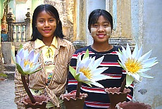 Lovely girls selling Lotus flowers at Shwe Ba Taung Pagoda