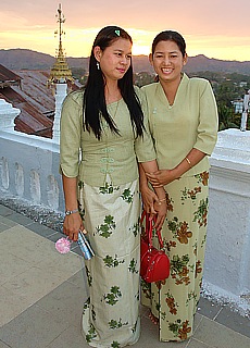 Beautiful burmese girls in Pyay