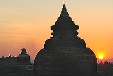 Sunset in Mrauk U