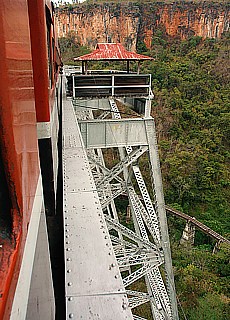 Stahlkonstruktion des Gokteik Viaduktes