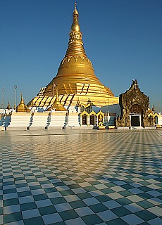 Lawkanandar Pagoda in Sittwe