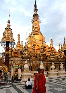 Shwe San Daw Pagode in Pyay