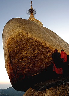 Golden Rock Kyaikhto