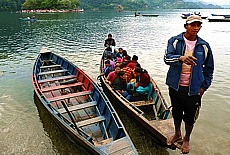 Rent a boat on lake Phewa in Pokhara