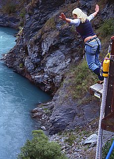 Test of courage with Bungy Jumping