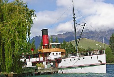 Steamer TSS Earnslaw on Lake Wakatipu in Queenstown