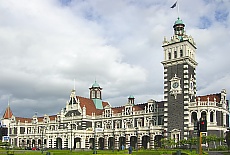 Art nouveau trainstation in Dunedin