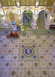 Station concourse with Mosaicfloor Dunedin