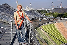 Tourguide with safety rope