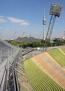 View from tentroof to the Olympia tower