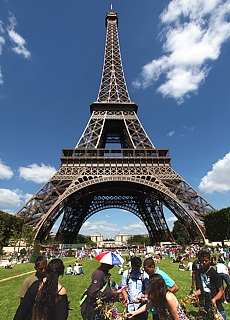 Tricolore im Parc du Champ de Mars beim Eiffelturm