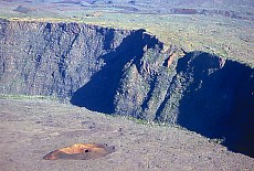 Volcano Formica Leo at Pas de Bellecombe