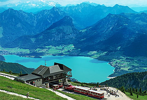 Schafberg rack railway am Wolfgangsee