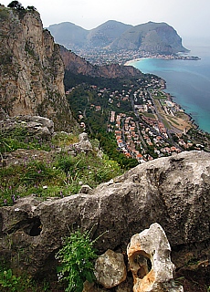 Blick vom Monte Pellegrino in die Bucht von Modello