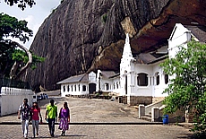 Entrance to the Cave temples in Dambulla