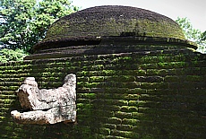 Memorial in Polonnaruwa