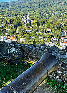 Cannon in the ruins of Koenigstein Castle