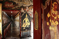 Temple guard at Royal Palace in Bangkok