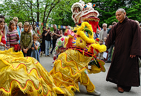 Dragon dance at the Buddhist Vesakh festival