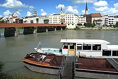 Alte Holzbrcke ber den Inn in Wasserburg