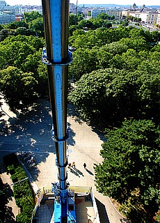 Autocrane at Karlsplace in Vienna